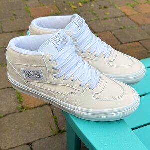 Mens Vans "Daz Skate Half Cab" Skateboard Sneakers (White/White) US Size 8 (NEW)
